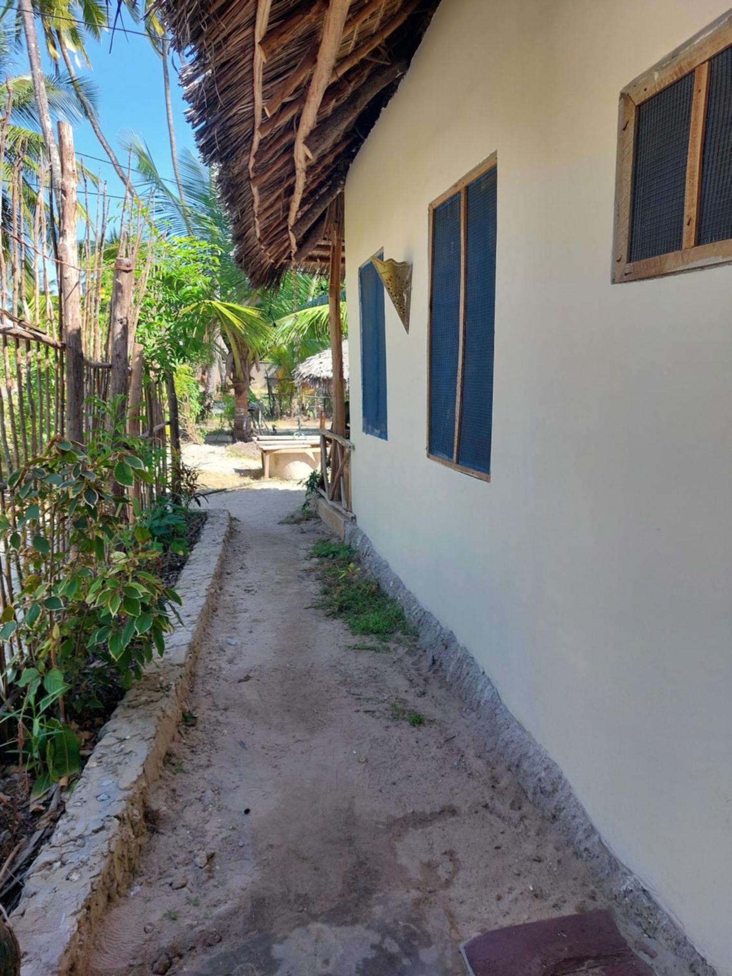 Stonefish Inn Jambiani Экстерьер фото